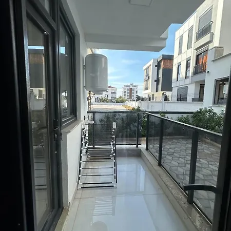 Apartment Selalede Sik Konforlu Rahat *