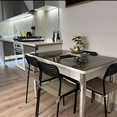 Selalede Sik Konforlu Rahat